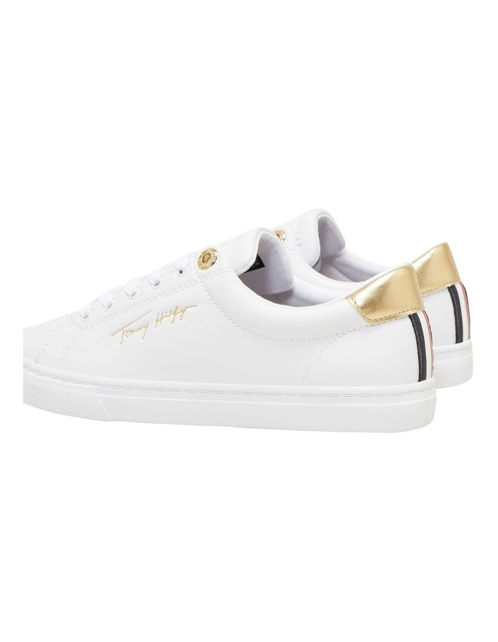 Global Stripes Sneaker in White