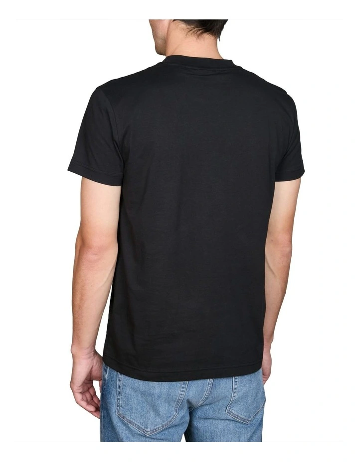 Crest Shield T-shirt in Black