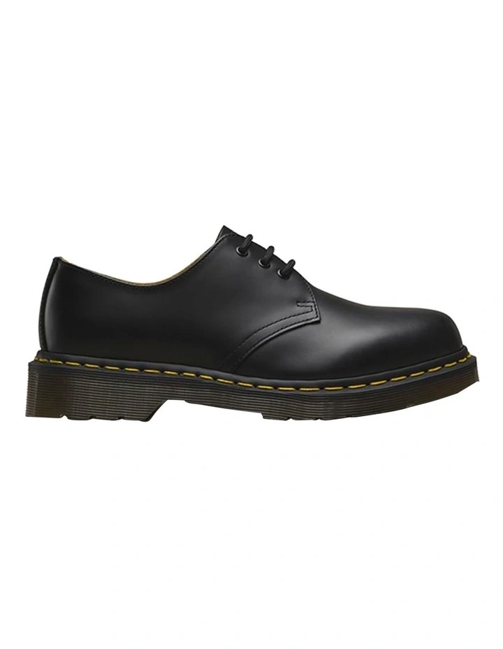 3 Eye Lace Up Shoe in Black