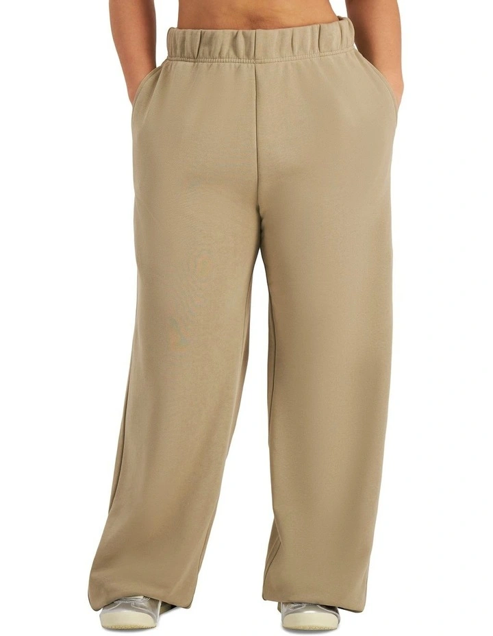 Originals Straight Leg Trackie in Smokey Sand