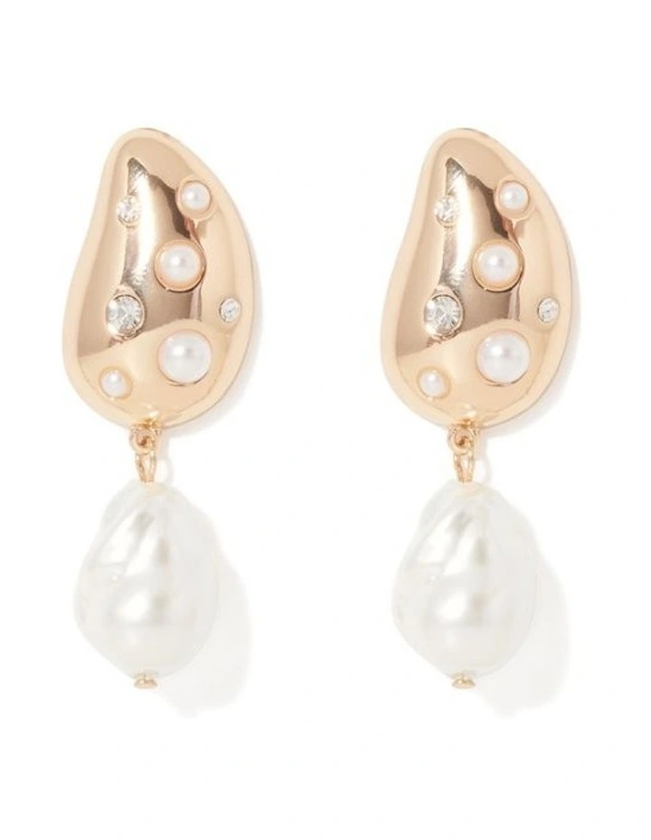 Signature Piper Pearl Earrings in Gold