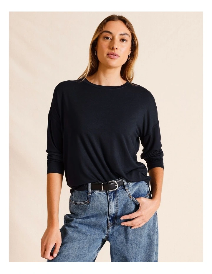 Long Sleeve Bamboo Tee in Navy