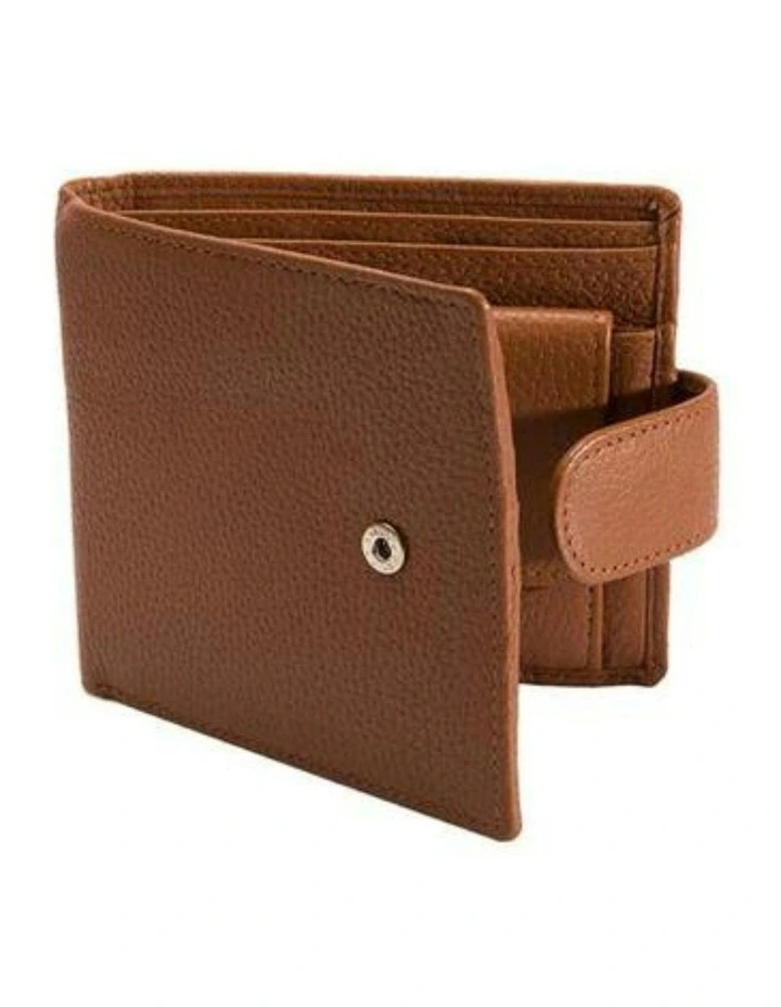 Pebble Grain Leather Bifold Wallet in Cognac