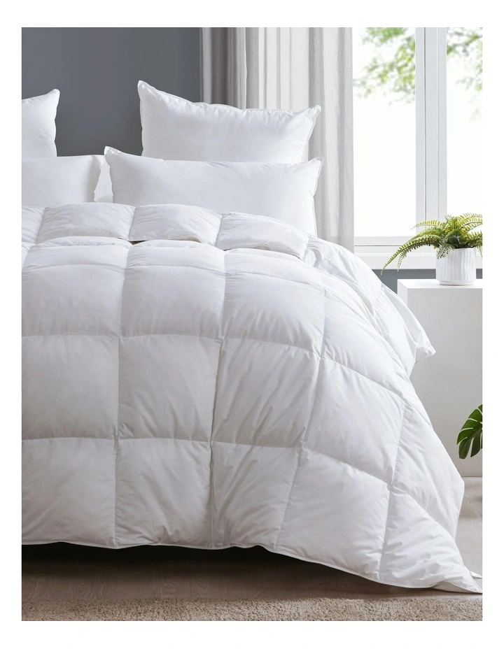Goose Down Fibre Quilt in White
