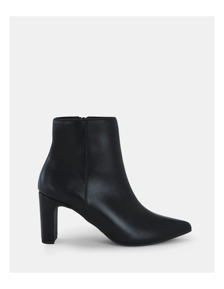 Harlie Boots in Black