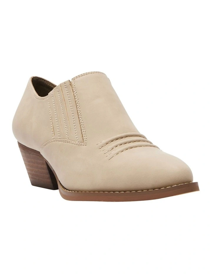 Trick Shoes in Bone Micro