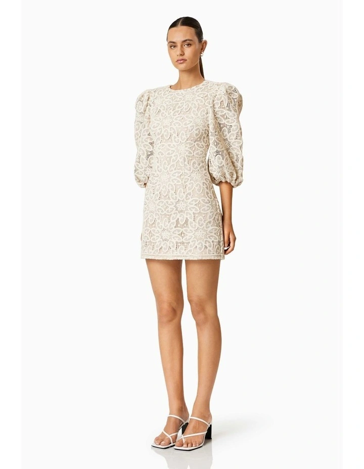 Cliffside Dress in Ivory/Taupe