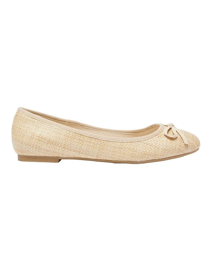 Sandy Ballet Flats in Natural Raffia