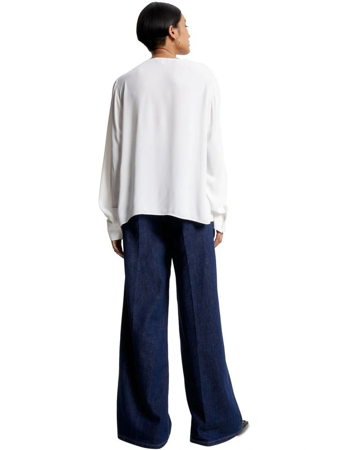 Crepe V-Neck Relaxed Blouse in White