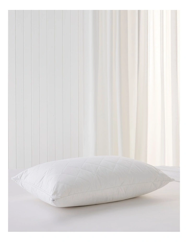 Classic Cool Dry Comfort Medium Density Pillow in White