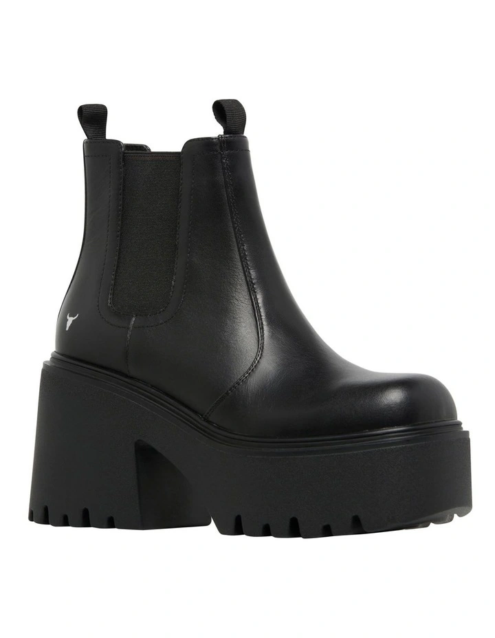 Tricky Chunky Platform Heeled Boots In Black