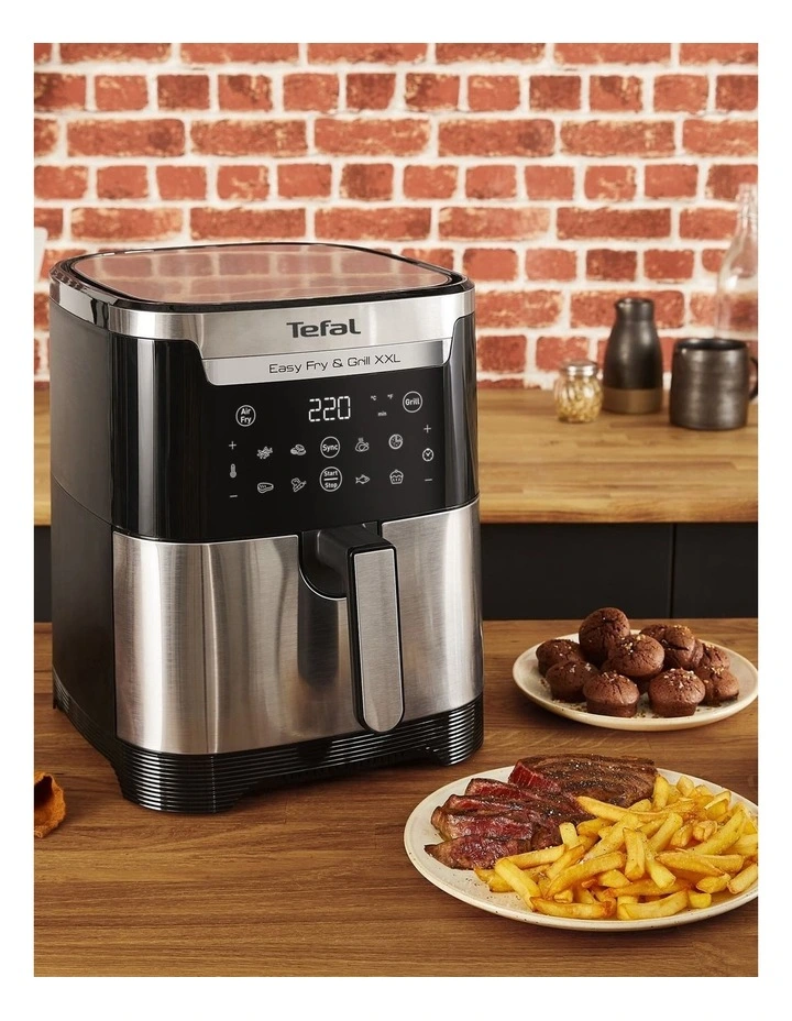 Easy Fry & Grill XXL FlexCook Air Fryer in Black/Silver