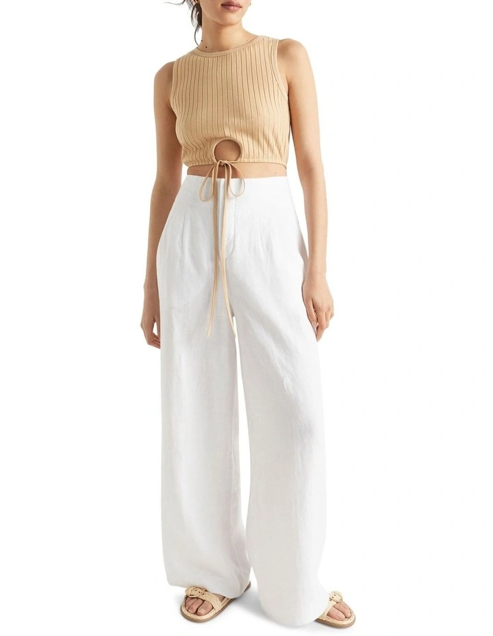 Keyhole Tie Tank in Light Chestnut