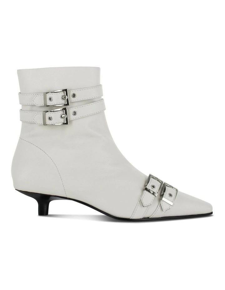 Faras II Heeled Boots in White
