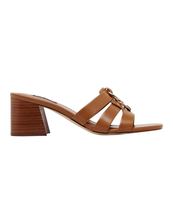 Gipper Heeled Sandal in Tan
