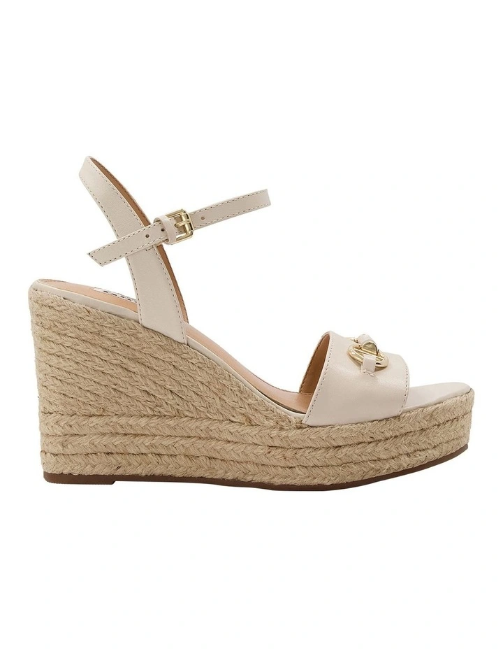 Kai Wedge Sandals in Cream