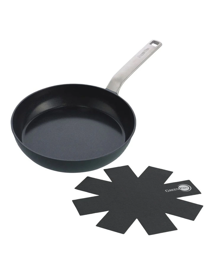Evolution 24cm Frypan in Pine Green