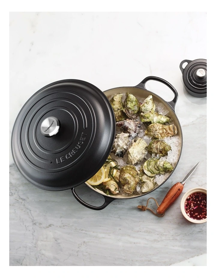 Signature Cast Iron Shallow Casserole 30cm in Black