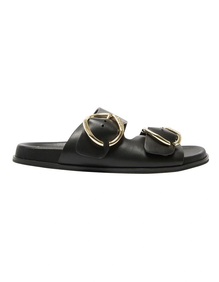Tone Sandals in Black Leather