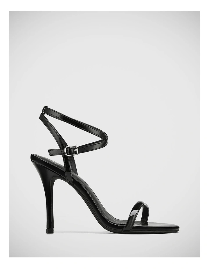 Roseta Patent Leather Sandal in Black