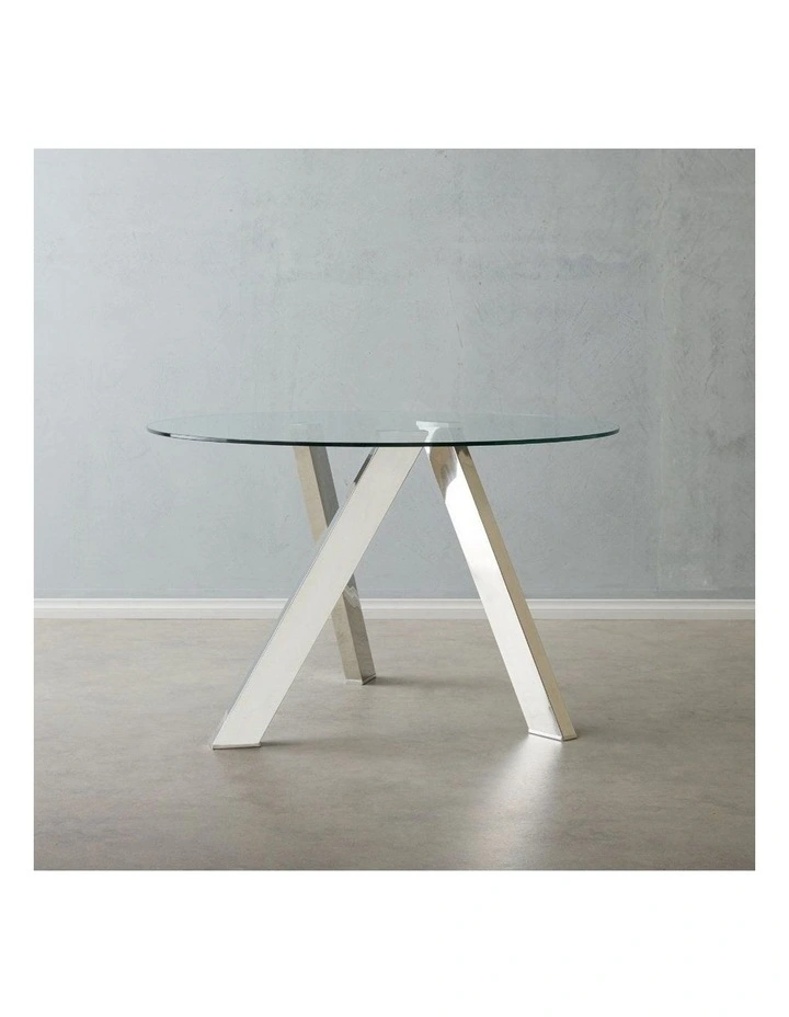 Jutta Dining Table