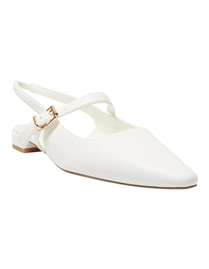 Bianca Flat Shoes in White