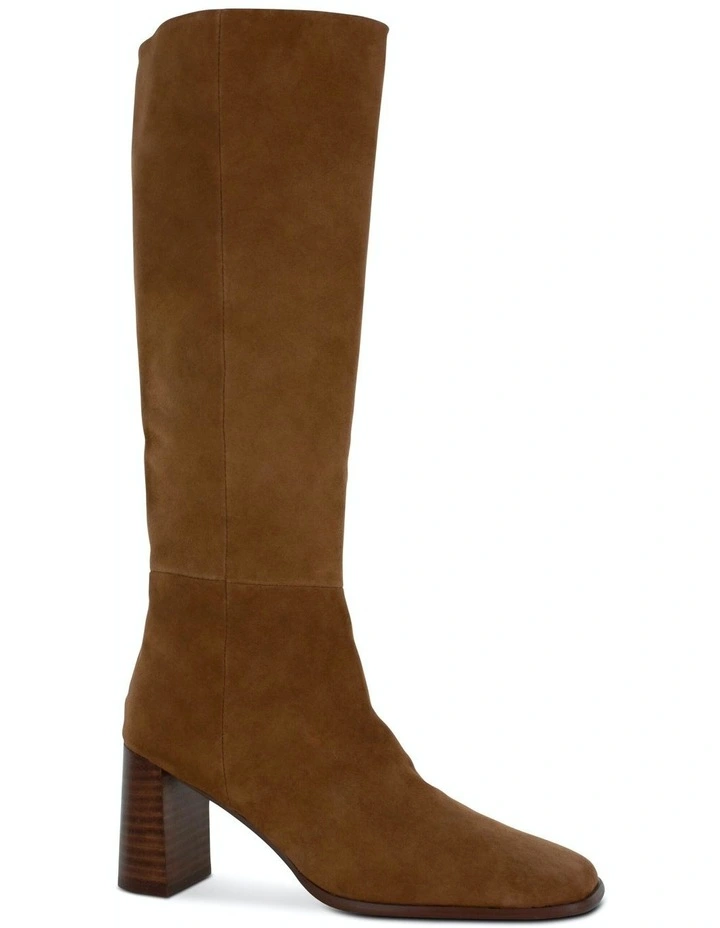 Everly Heeled Boots in Camel