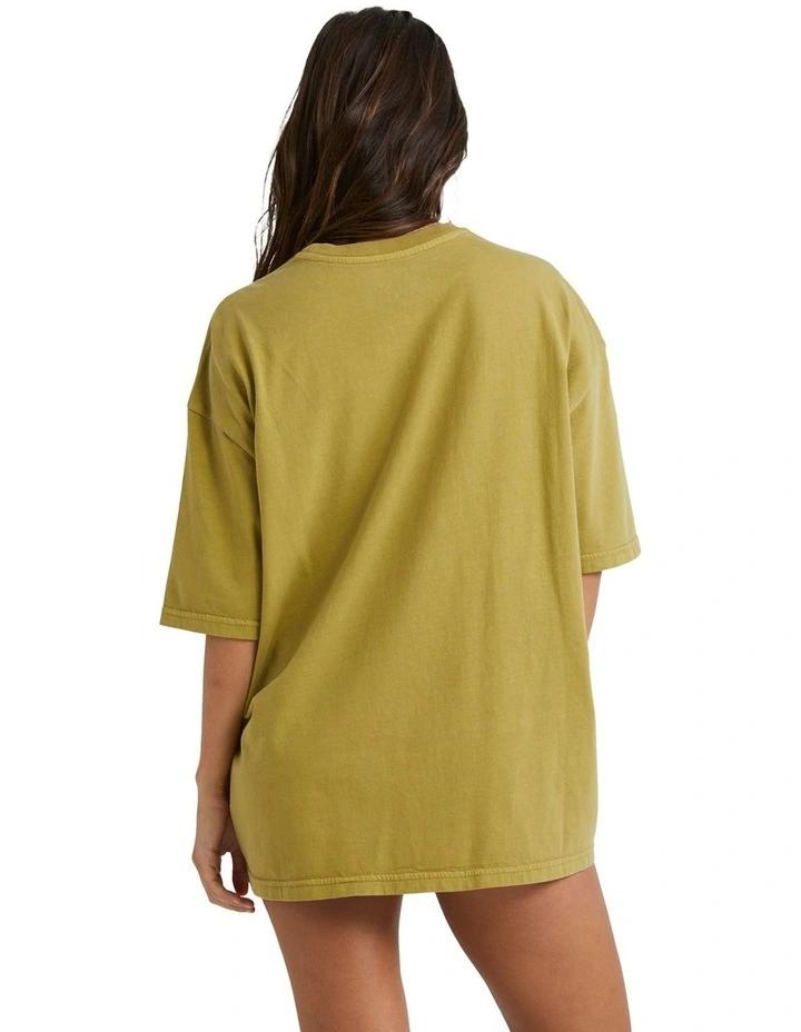 Sunrise On The Beach T-Shirt in Green Envy