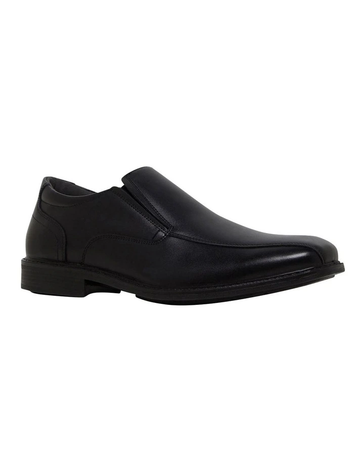 Irvine Slip On Shoes in Black