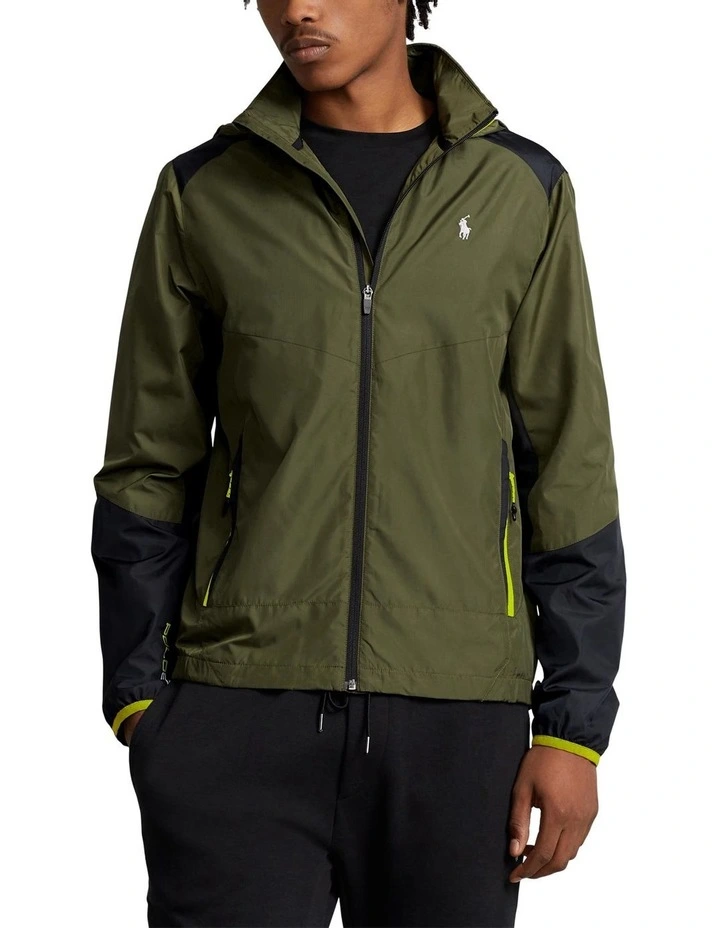 Water-Repellent Ripstop Jacket in Green