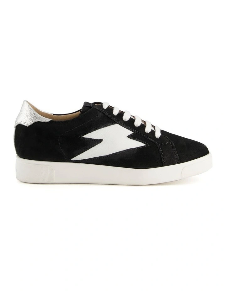 Energised Sneaker in Black