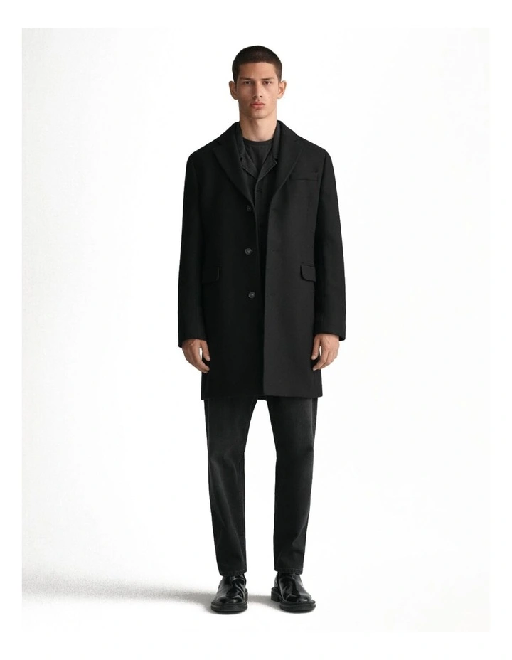 Classic Tailored Fit Wool Topcoat in Black