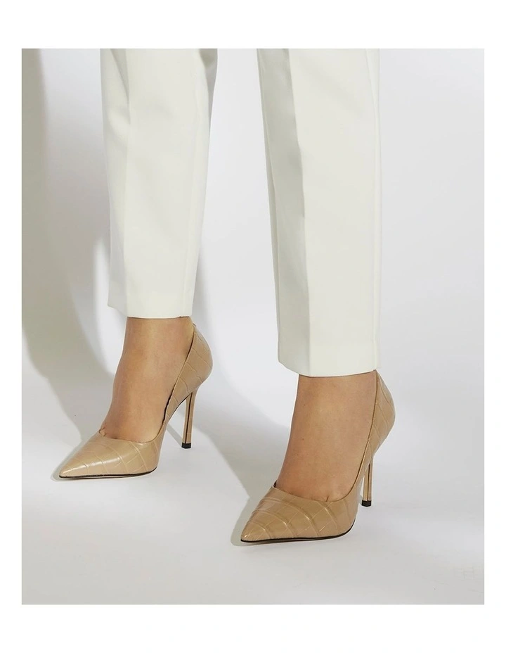 Bento Pump in Taupe
