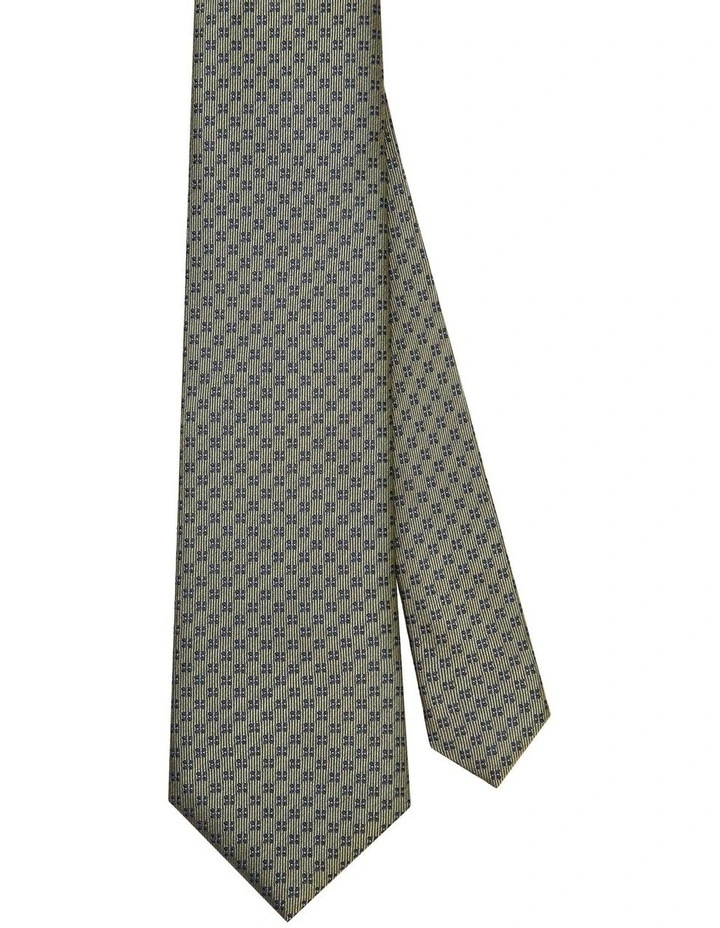 Geometric Tie in Green