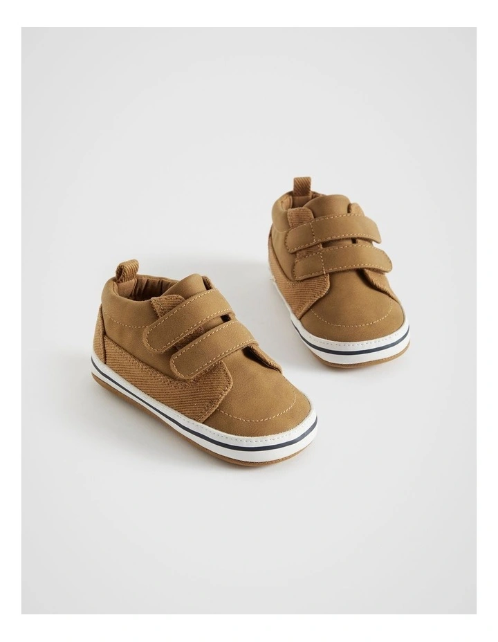 Mini High Top Shoe in Tan