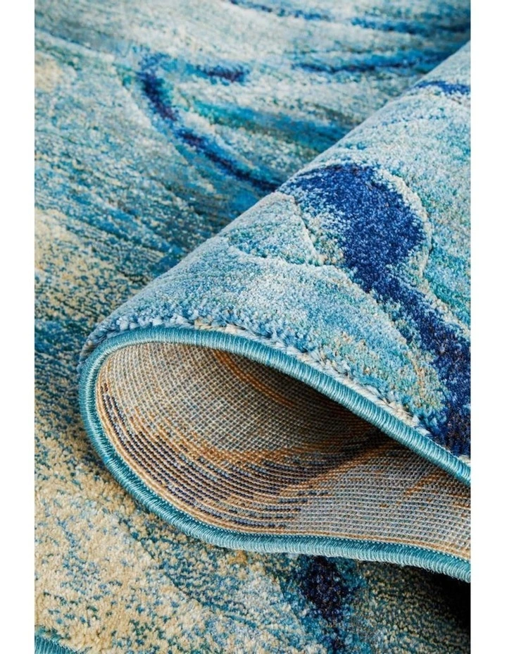Dreamscape Waves Modern Runner Rug in Navy