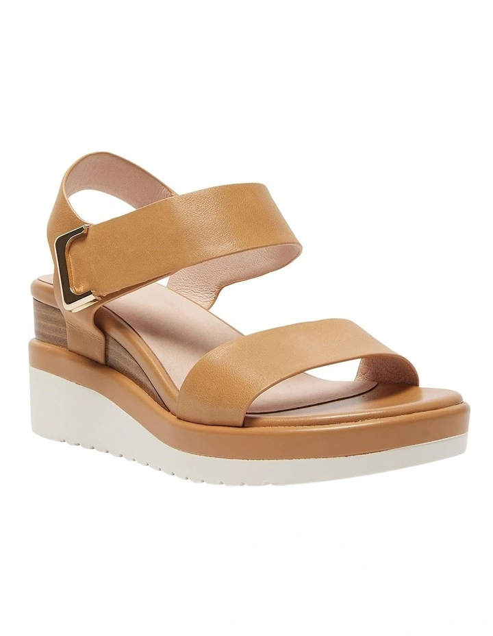 Iris Leather Sandals in Light Tan