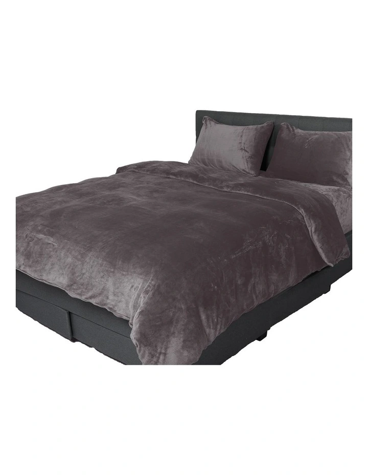 Double Size Quilt Cover With Pillowcase in Grey