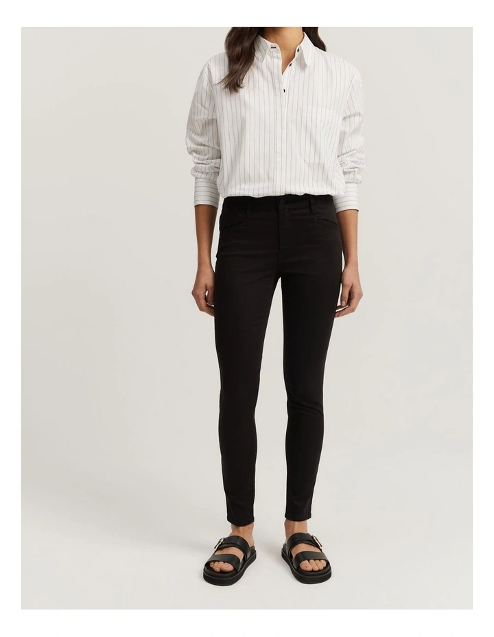 Sateen Jean in Black