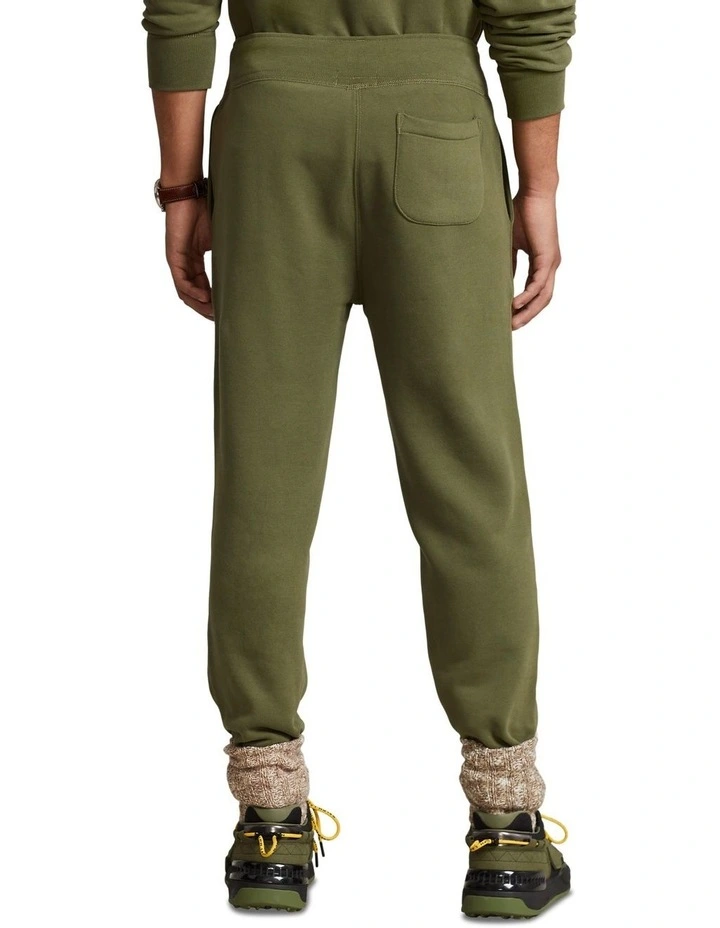 The Fleece Sweatpant in Green