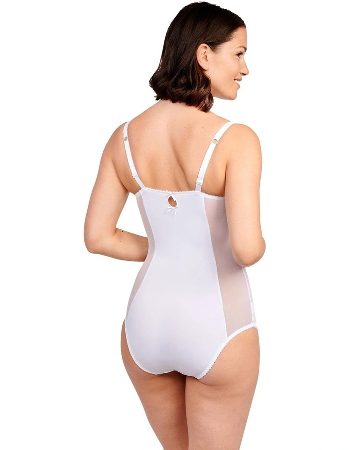Arum Underwire Lace Bodysuit in White