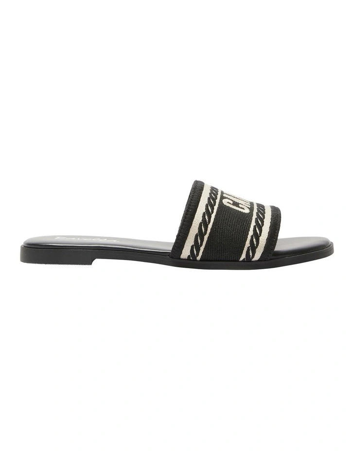 Resort Sandals in Black Multi