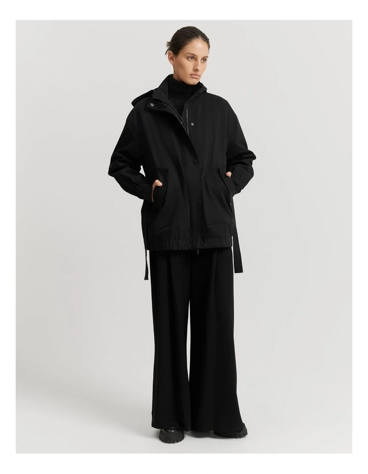 Longline Anorak in Black
