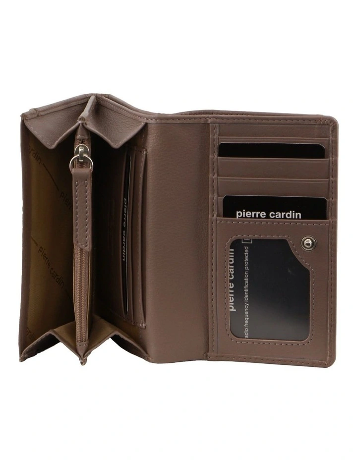 Bi-Fold Flap Wallet in Black