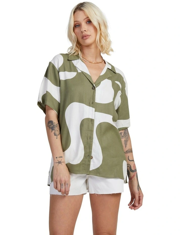 Waves Overshirt in Green