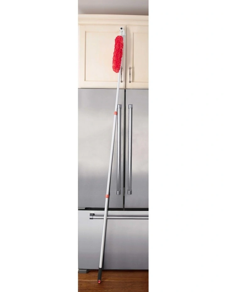 Long Reach Dusting System with Pivoting Heads in Red