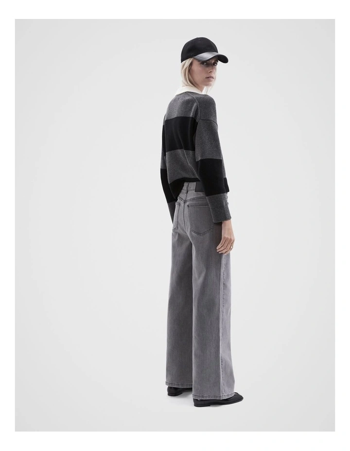 Wide Leg Jeans in Pale Grey