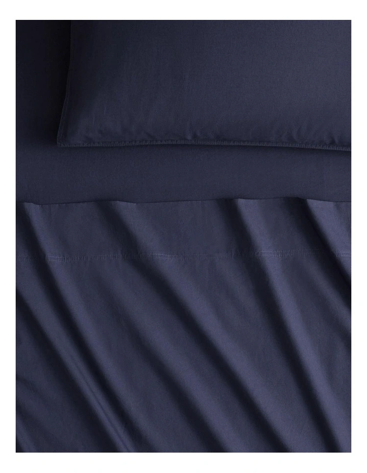 Bayley Washed Percale Fitted Sheet in Deep Sea
