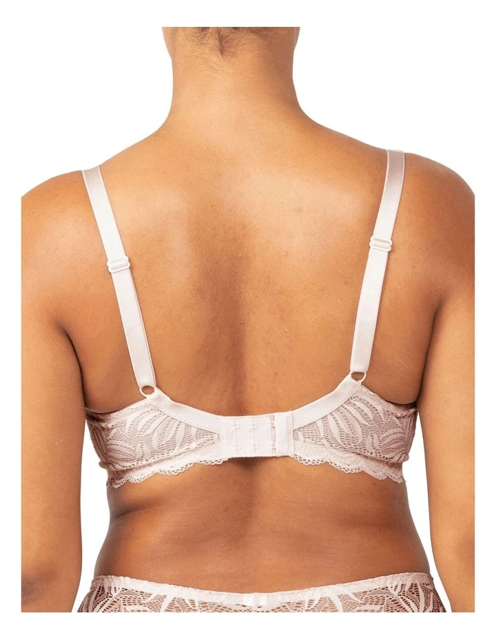 Essential Lace Balconette Underwire Bra in Nude Pink