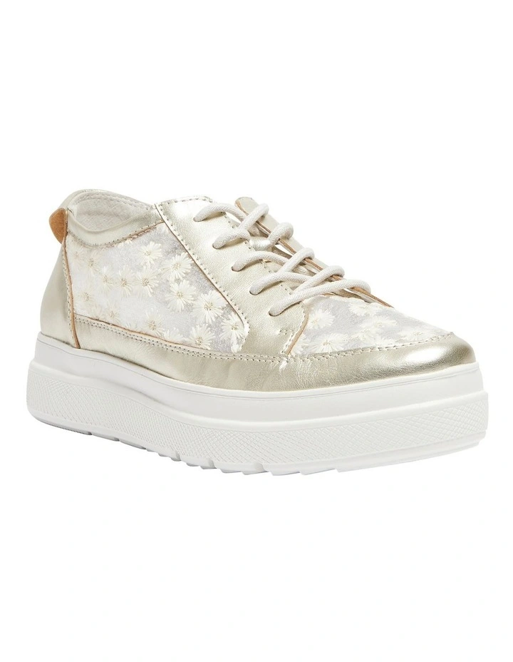 Benny Sneakers Leather Shoe in Soft Gold